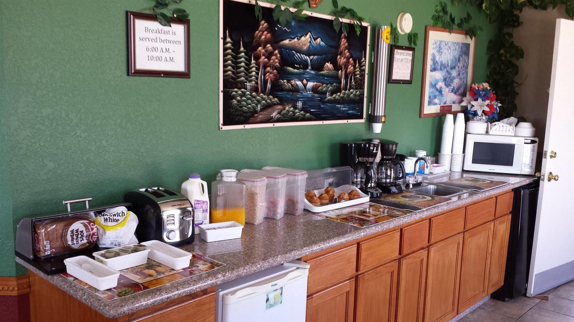 Green Country Inn Henryetta Εξωτερικό φωτογραφία