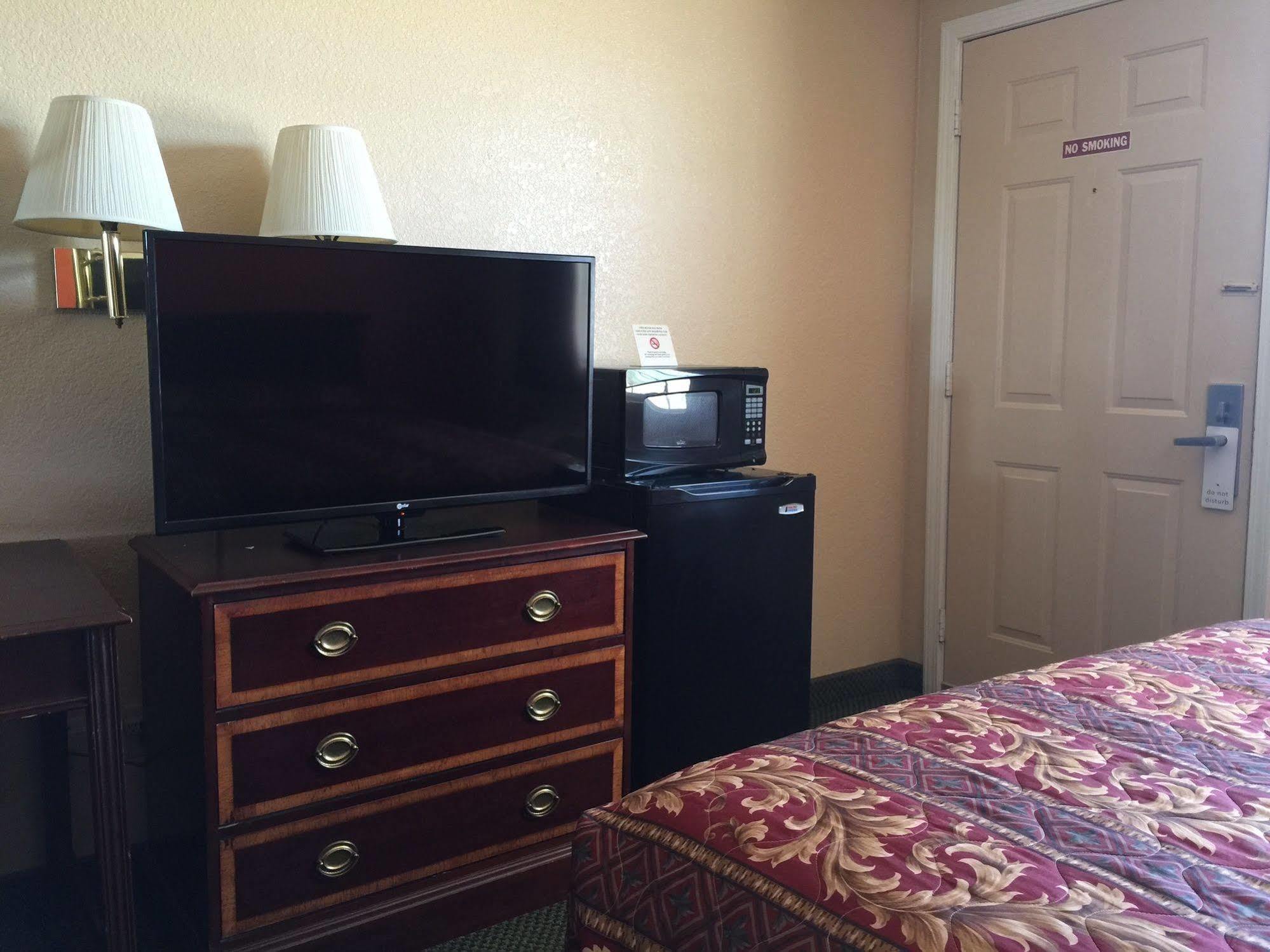 Green Country Inn Henryetta Εξωτερικό φωτογραφία